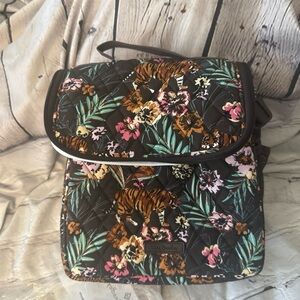Vera Bradley Bali Jungle Insulated Crossbody Cooler Bag Tigers Floral Print NWT